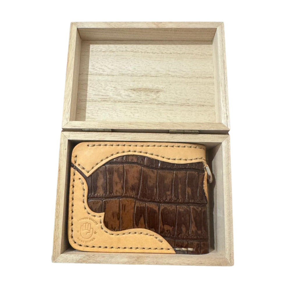 Hand Made Geniun Leather Wallet With Wood Box